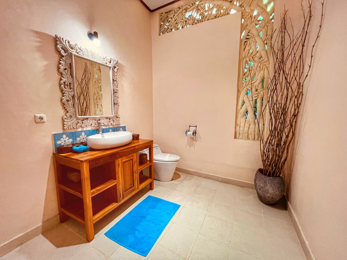 Bathroom 4, Santai Hotel, Karangasem