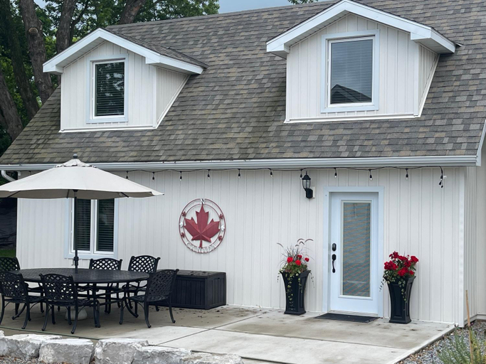 Exterior & Views 5, Villa in the Vines, Niagara
