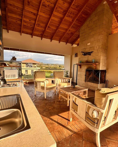 Property grounds 4, The Landing Nanyuki cottages, Kieni