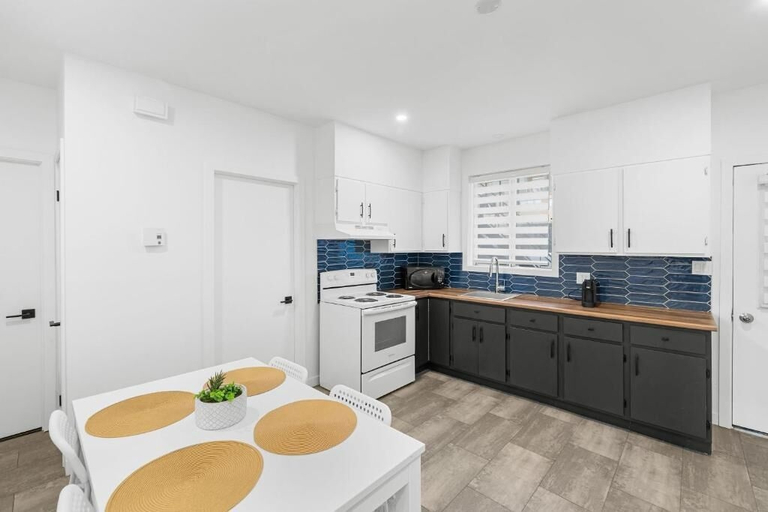 Private kitchen 3, Le 217, Communauté-Urbaine-de-Québec