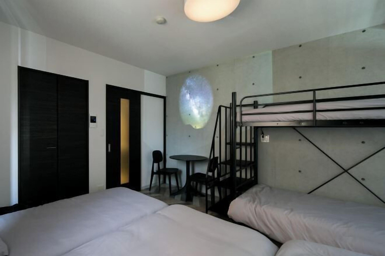 Room 5, Trive Kanayama501, Nagoya