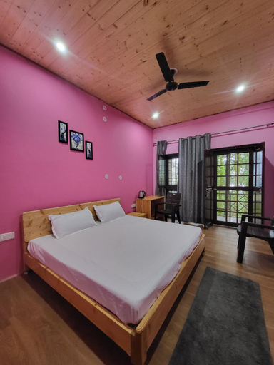 Bedroom 2, Himalayan Oaks, Pithoragarh