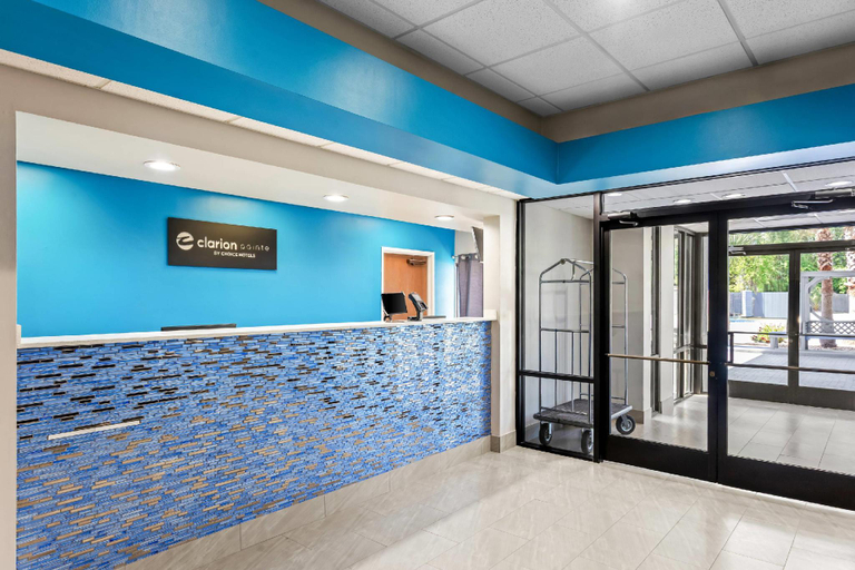 Public Area 2, Clarion Pointe Jesup, Wayne