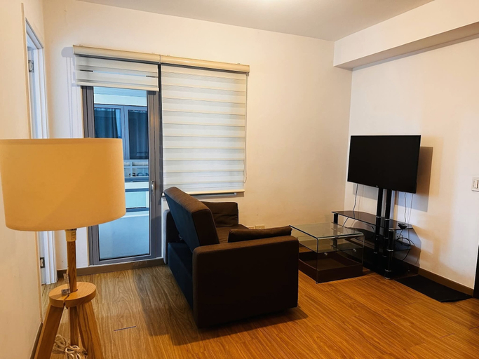Living area 2, Cityscape staycation by H&B, Parañaque