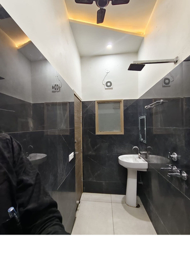 Bathroom 3, Hotel Imperial Panipat, Panipat