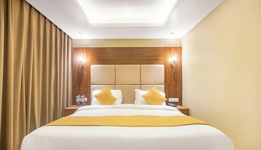 Room 3, Sondermall Palace, Srinagar