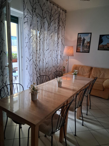 Others 5, B&B Salviani, Rome