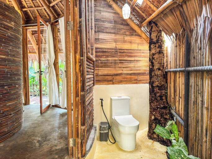 Bathroom 3, The Bamboo Houses - Tropical Gardens & Nature, General Luna