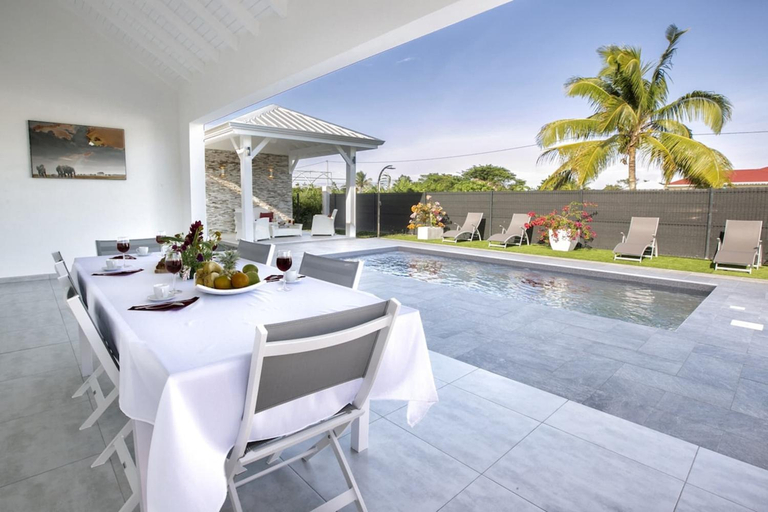 Food & Drinks 4, Villa l'India - 3 Suites Pool & Terraces Saint-Francois, Saint-François