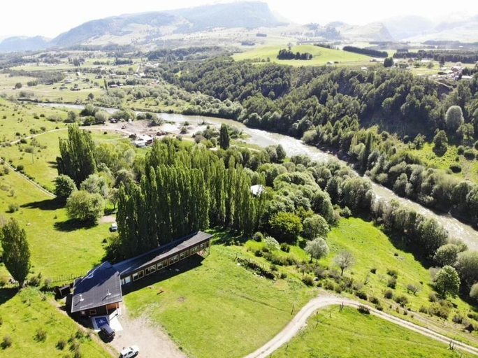 Others 5, Austral Patagonian Lodge, Coihaique