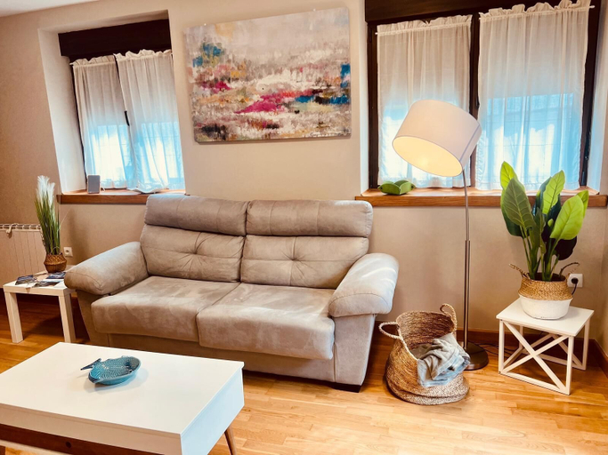 Living area 2, Valle de Camaleño Apartamentos, Cantabria