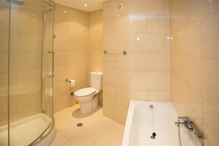 Bathroom 4, Beachfront apartment in Marbella, Málaga