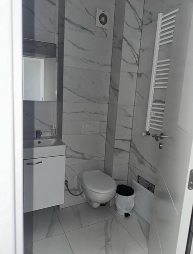 Bathroom 3, Sunflower Aapartment, Priština