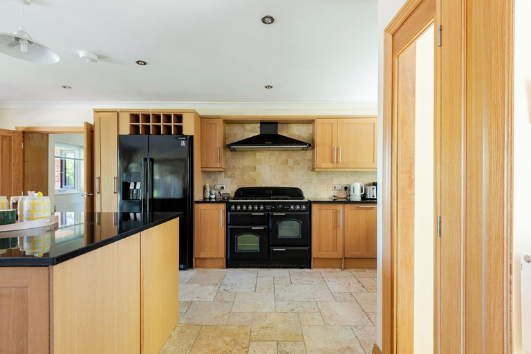 Private kitchen 4, The Limes Bungalow, Lincolnshire