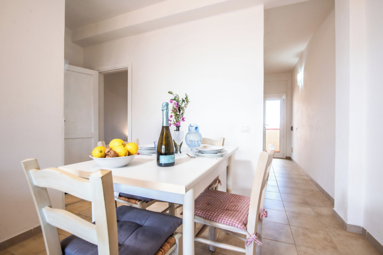 Dining, Monte Majore House 70B, Olbia-Tempio