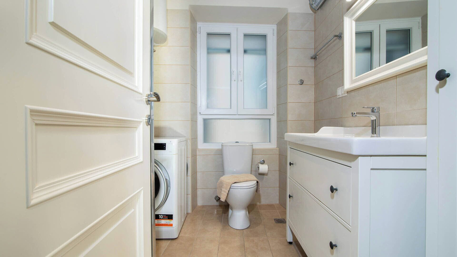 Bathroom 4, Dei Vecchi Casa by Corfuescapes, Ionian Islands