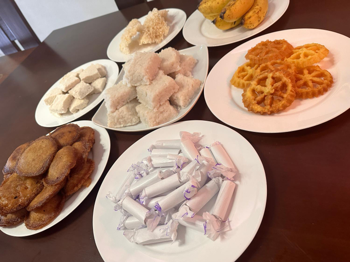 Food & Drinks 5, White win villa, Mahiyanganaya