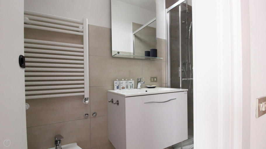 Bathroom 4, Italianway - Bligny 39, Milano