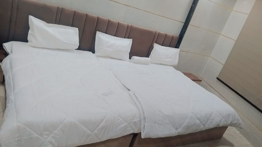 Room 2, Oaktel Jagannath Dham, Mathura