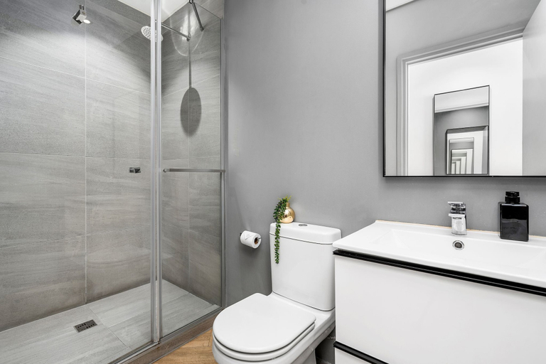 Bathroom 3, One Thibault 1927, City of Cape Town