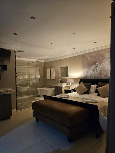 Bedroom 2, Palmera Guest House, West Rand