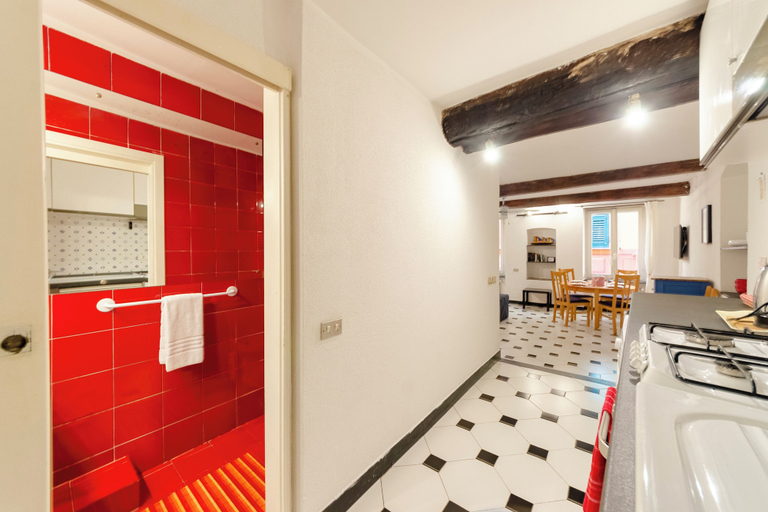Private kitchen 5, Charming Apartment Historic Center Camogli, Genova