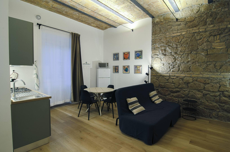 Others 5, Apartment in Pigneto, Roma