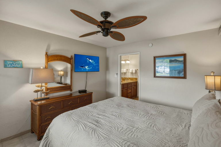 Room 4, Napili Oceanfront 1br Condo Sleeps 4 - Unit B14 1 Bedroom Condo, Maui