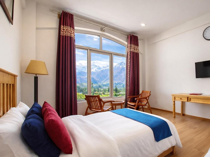 Bedroom 3, Hispar Hotel, Northern Areas