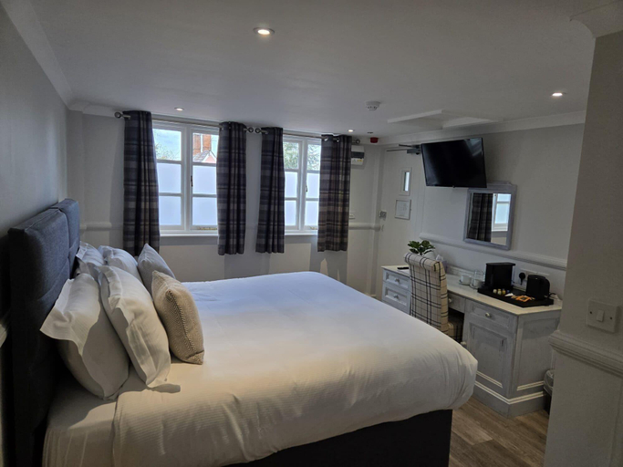 Bedroom 2, Three Kings, Suffolk