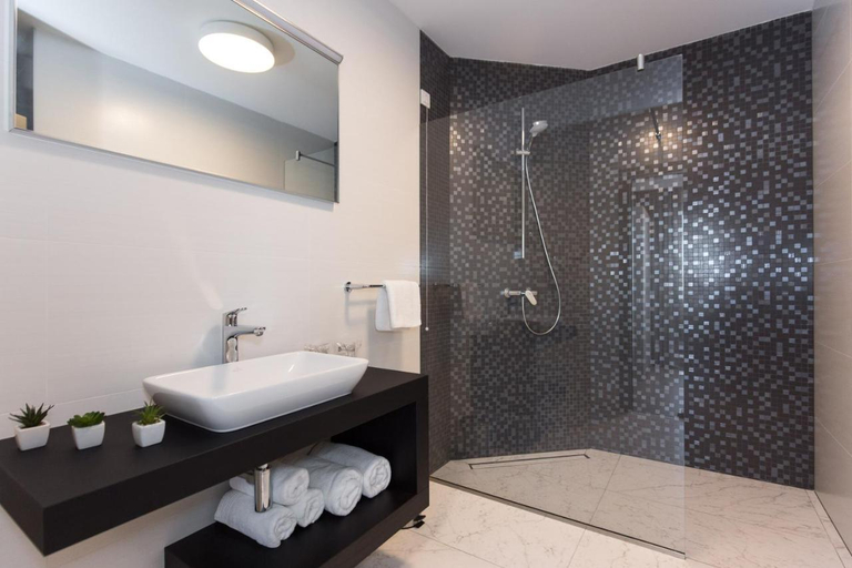 Bathroom 3, Pansion Leggero, Krk