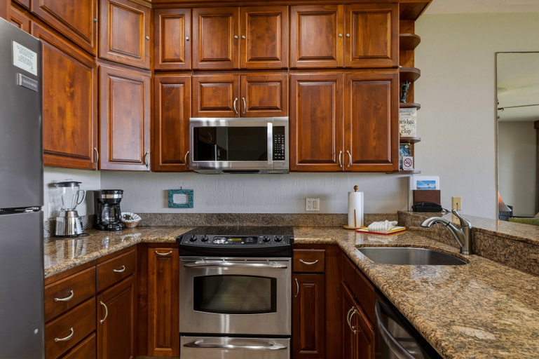 Private kitchen 2, Napili Oceanfront 1br Condo Sleeps 4 - Unit B14 1 Bedroom Condo, Maui