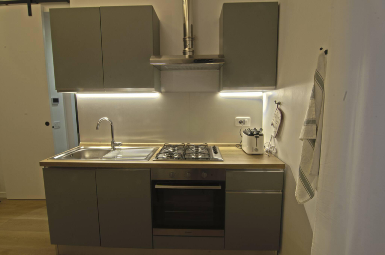 Others 3, Apartment in Pigneto, Roma