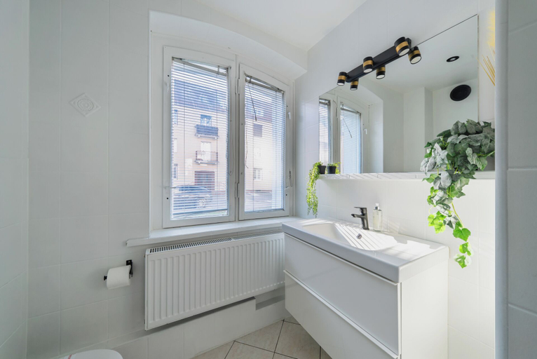 Bathroom, RentPlanet - Apartament Długosza, Poznań City