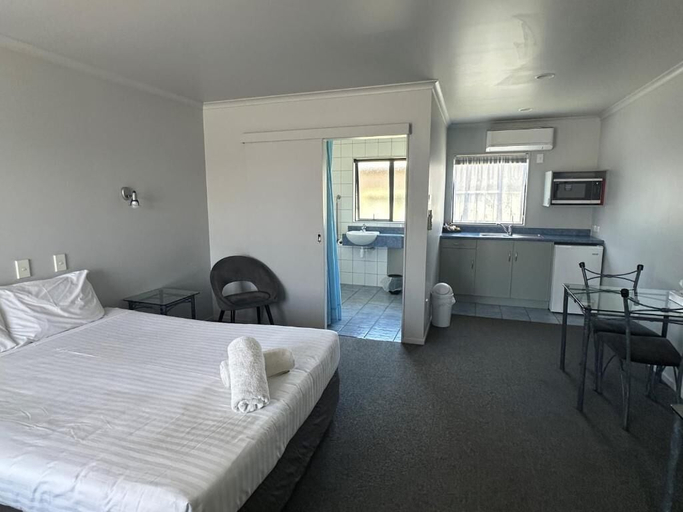 Room 3, Eastland Pacific Motor Lodge, Opotiki