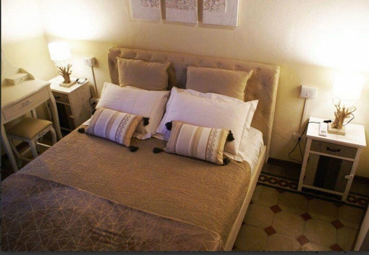 Bedroom 2, Hotel Leonardo, Pisa