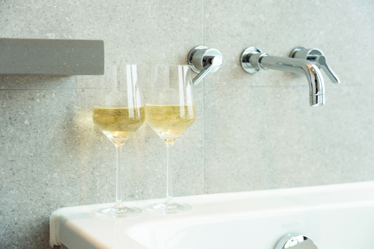 Bathroom 5, AC Hotel by Marriott Seoul Geumjeong, Anyang