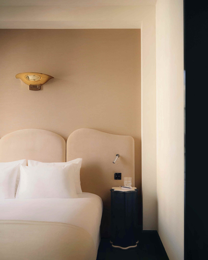 Room 2, Pied A Terre Madeleine, Paris