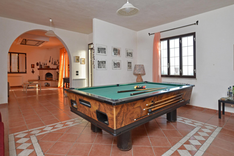 Others 4, Villa Torres, Ragusa
