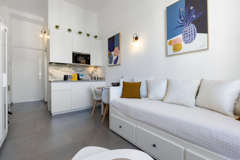 Room 5, 406 L Optimiste in Cannes, Alpes-Maritimes