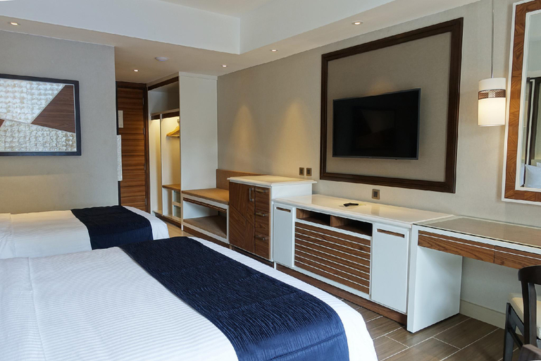 Bedroom 3, Henann Crystal Sands Resort, Malay