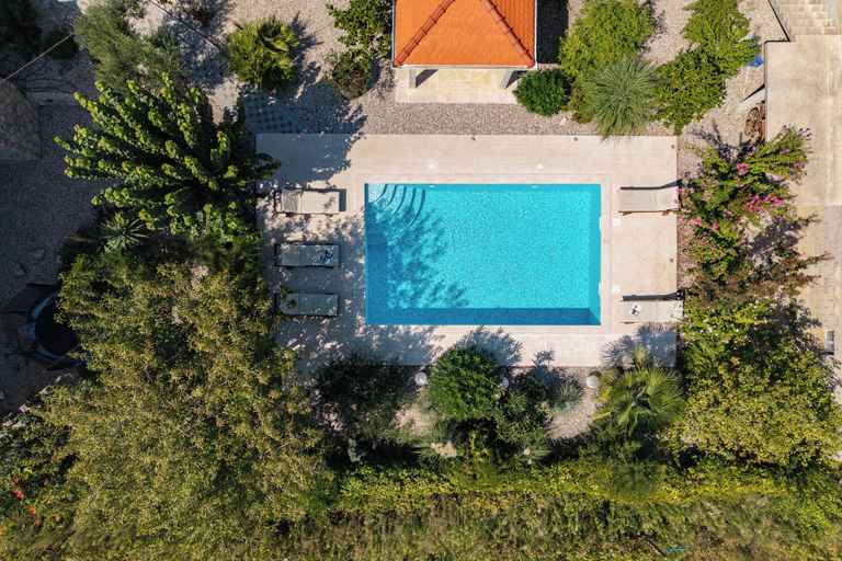 Pool 3, Holiday Home With Pool Near Makarsk, Proložac