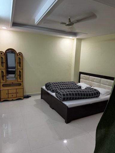 Room 2, Hotel Shaurya, Dehradun