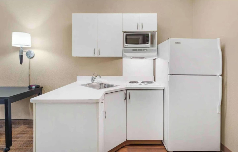 Others 5, Studio 6 Corporate Extended Stay Chicago Lisle IL, Dupage