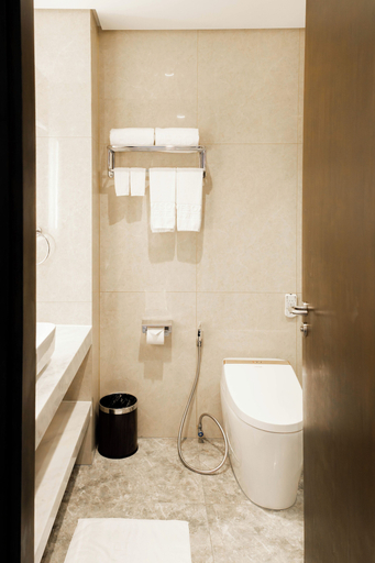 Bathroom 4, Awesome Hotel, San Juan