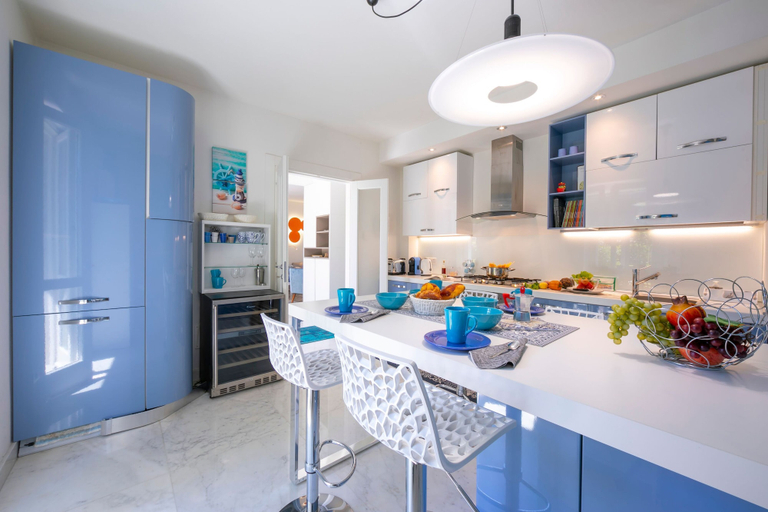 Others 5, Villa Victor 100m from sea, Massa Carrara