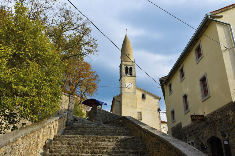 Exterior & Views 2, Luin Country House Near Stanjel, Komen