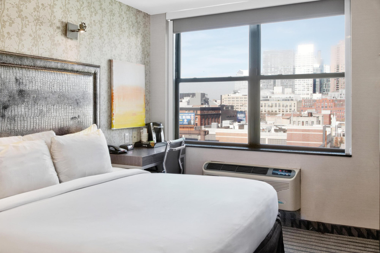 Bedroom 3, Times Square West Hotel, BW Signature Collection, New York