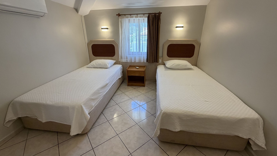 Bedroom 3, Arya Apart, Marmaris