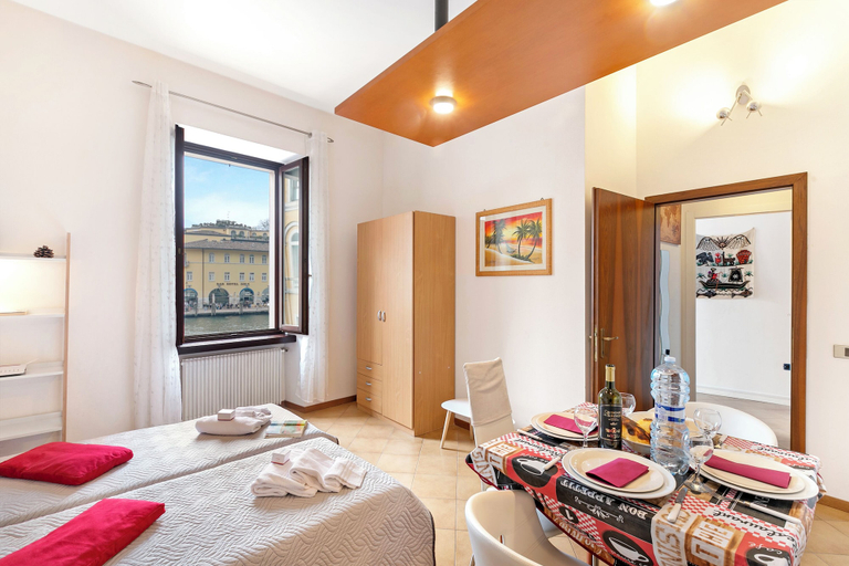 Bedroom 3, Lake View Historical Center Apartment, Trento